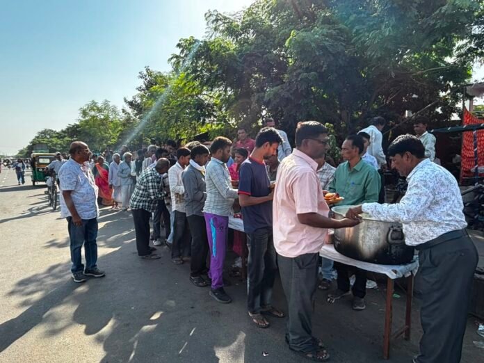 Distribution of food offerings to people in need